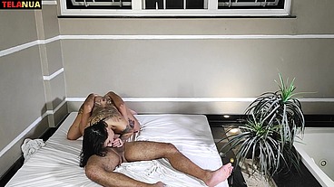 MINHA PRIMEIRA VEZ NO MOTEL