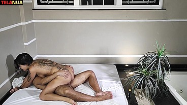 MINHA PRIMEIRA VEZ NO MOTEL