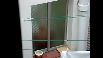 voyeur Vecinita teen en ducha 1