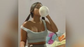 Feets and ass workship bubblegum messy girly