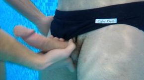 Underwater Cumshot!