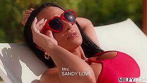 Sandy Love