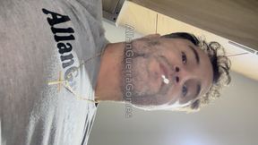 #50. Cuspindo na sua cara, mestre dos cuspes Allan Guerra Gomes acerta de longe seu olho