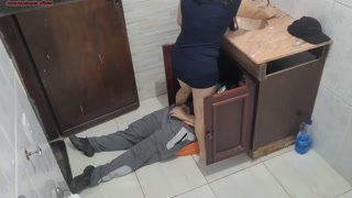 risky sex, I paid the plumber with my ass, worried because my husband was coming