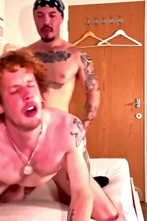 Brazilian in Brixton Turns Out My Hole with His Chunky Dick d