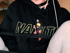 Annalisa is an amateur teen babe fucking the toy
