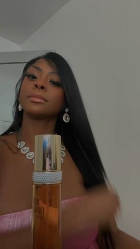 Goddess Bianca Expensive Perfume Drain