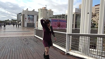Ouverte à tout, Elea, 27ans, s'en remet totalement à notre équipe !