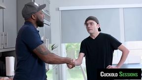 CUCKOLD SESSIONS - Brunette Lizzie Love Cucks Hubby with Hot Handyman
