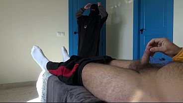 Syrian refugee in Germany dancing for her landlord