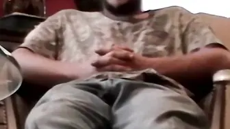 Black amateur sucks big white cock and takes facial