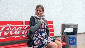 najdz Jenny with her stiletto sandals (mp4-HD)