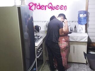 Stepmom banged surprise in kitchen big beautiful woman Large Booty