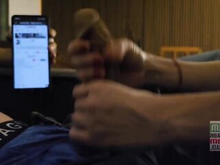 Flaca amateur mexicana el encanta mamar verga y montar 1