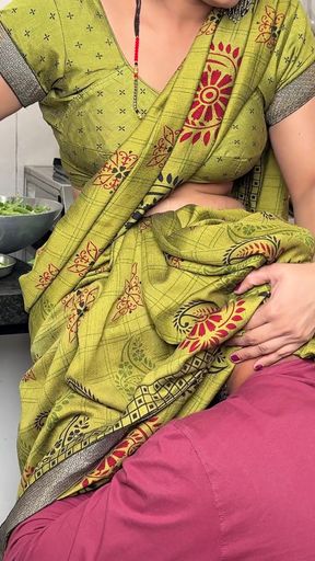 Komal bananas are very much liked, that's why the brother-in-law brought a dozen bananas from the market, for the sake&hellip;   Clip 2