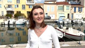 douce et sauvage, tracy, 19ans, realise son fantasme !