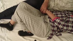 The Stepbrother Dared to Touch My Virgin Pussy! Follows the Contour of My Pussy in Leggings