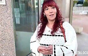 Putalocura - madurita pelirroja isis black charla con torbe y se lo folla en pilladas