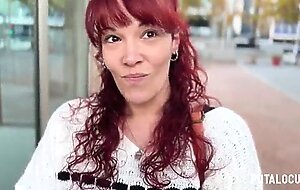 Putalocura - madurita pelirroja isis black charla con torbe y se lo folla en pilladas