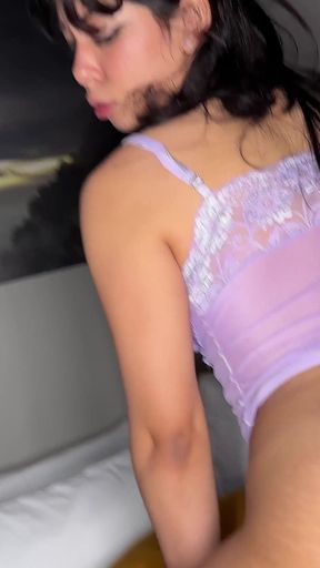 Petite Cindy Gets a Creampie in POV