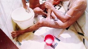 Desi Couple Soapy Bathroom Sex - Wet Body Massage & Hard Fuck