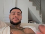 Damien custo French jerk off