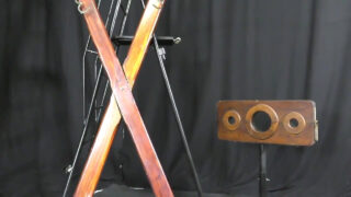 Amarrados e penetrados sem proteção: gays amadores franceses participam de orgia selvagem com sexo anal bruto.