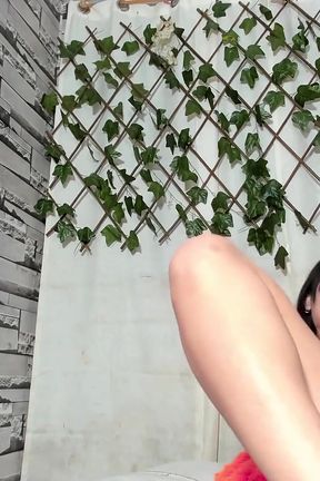 Horny Sluts Lick Their Pussies to Orgasm