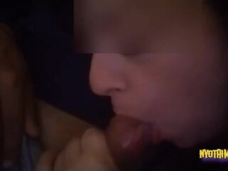 Moglie fa pompino al marito