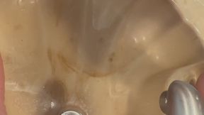 Pee in a Sink