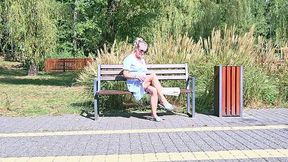 relax on the bench(discreet masturbation)