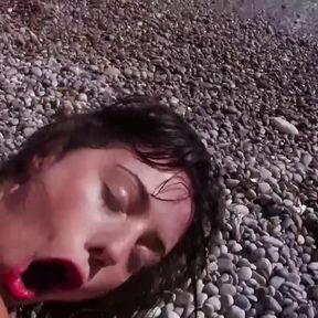 Curvy brunette babe from Germany fucking on a beautiful beach