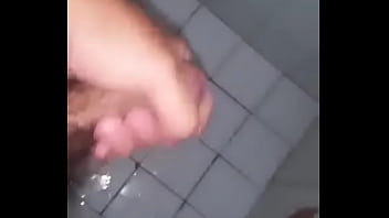 Paja en la ducha