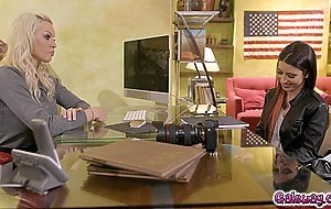 Serena Blair licking Kenzie Taylors sweet holes