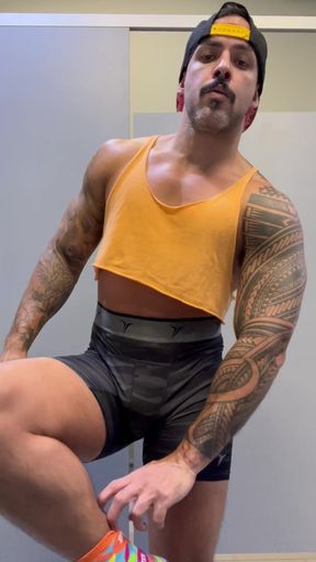 Jerking off and Edging Until Shoot a Big Load Ortizjona / Jona Ortiz