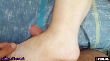 Curious Goddess - pregnant big ass foot fethis foot licking foot worship foot food footjob cumshot cum soles