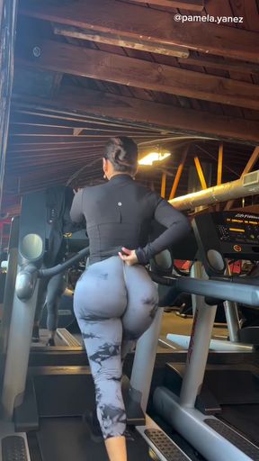 Latina teen with bubble butt shows off her natural tits while nude