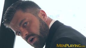 Handsome Hector De Silva rubbed his hole while jacking his big cock