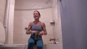 Hotel Shower & Shave After Workout - Mp4