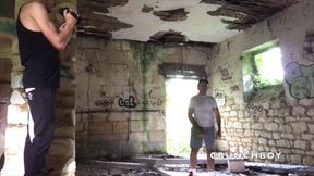Webcam with Jess used by John Strap outdoor