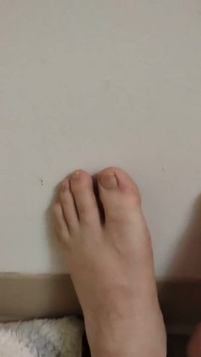 11-26-2025 Cute Little Toes