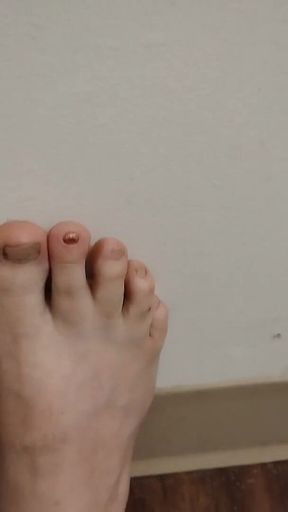 11-26-2025 Cute Little Toes