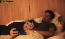 my stepsister lies on my lap with i put it in her lips