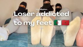 Loser addicted to my feet