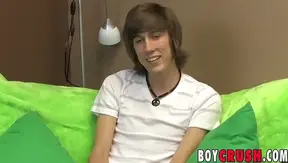 Kurt Starr Handles Massive Hard-on After Steamy Interview — TinyGays 18+