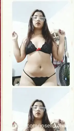 Imagina como chuparía tu pene 🤤💦te haría terminar muy rápido y lo metería todo en mi garganta profunda 😈