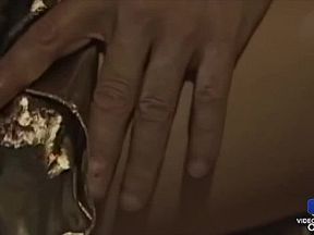 Yoko, coquine refoulée, prend bien la bite