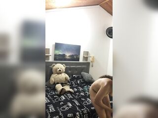 I SPEND THE WHOLE DAY ALONE IN MY SEXY ROOM WANTING WANG