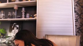 Nice Girl Using a Vibrator to Reach Her Orgasm