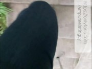 Amputee guy climbing stairs